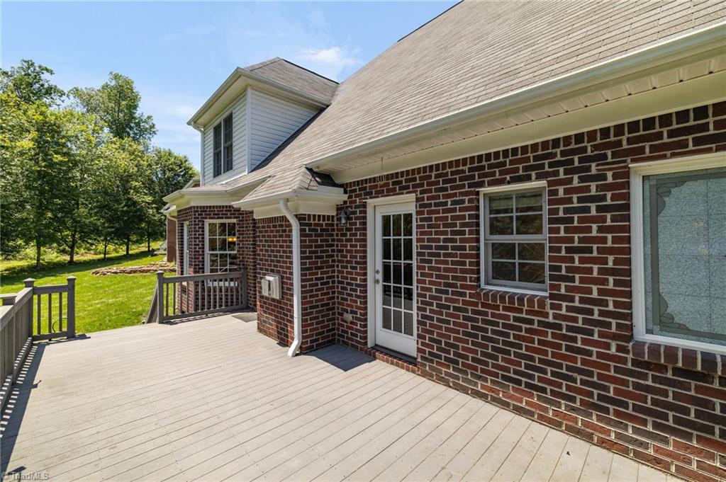 Greensboro, North Carolina 27455, United States, 4 Bedrooms Bedrooms, ,3 BathroomsBathrooms,Residential,Active,155043