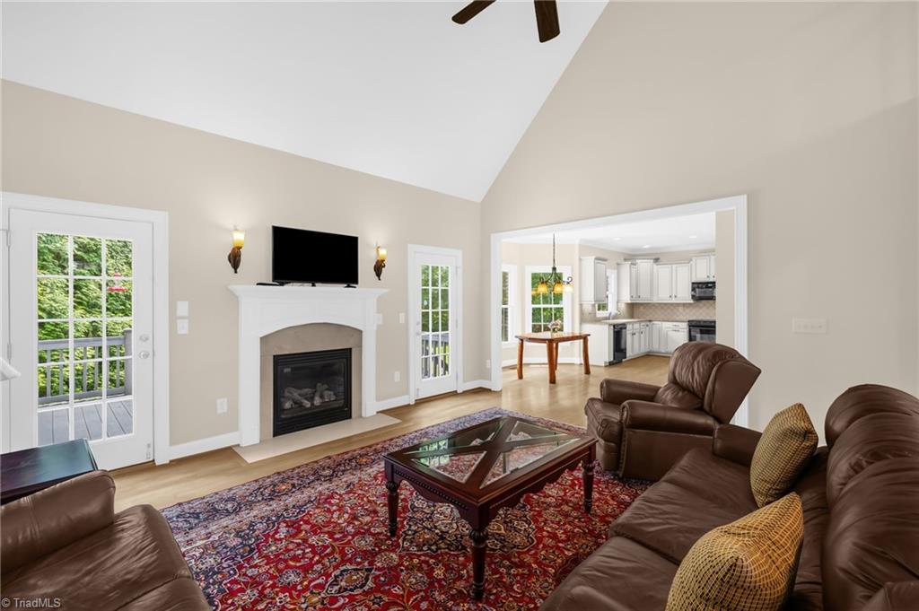 Greensboro, North Carolina 27455, United States, 4 Bedrooms Bedrooms, ,3 BathroomsBathrooms,Residential,Active,155043