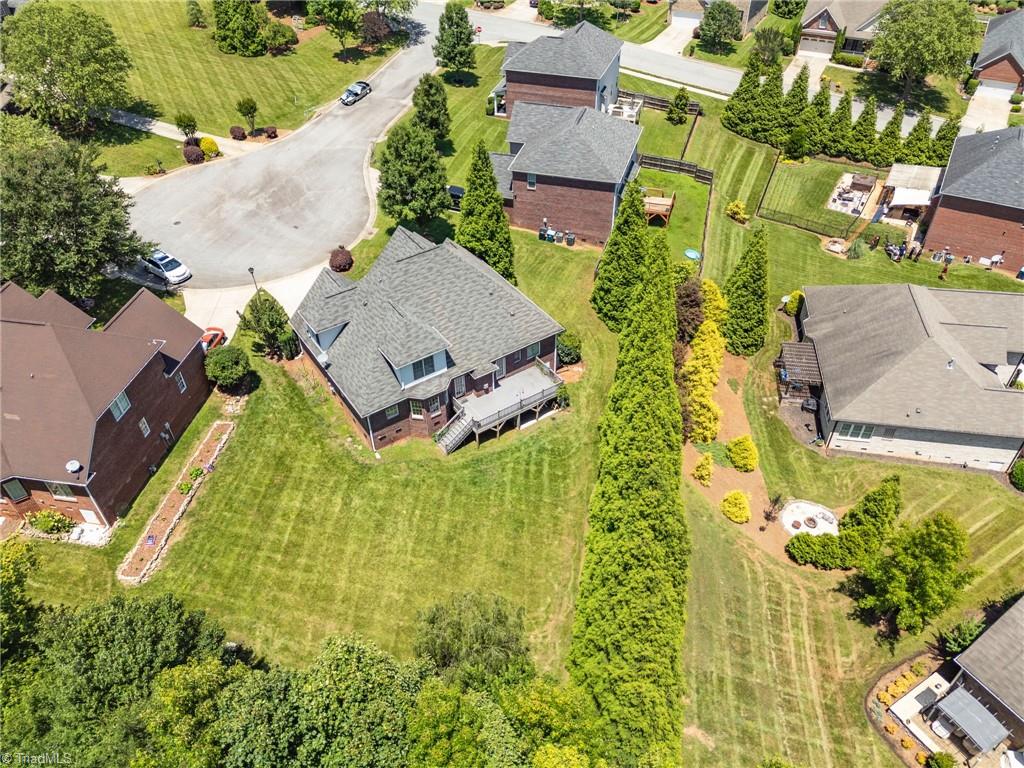 Greensboro, North Carolina 27455, United States, 4 Bedrooms Bedrooms, ,3 BathroomsBathrooms,Residential,Active,155043