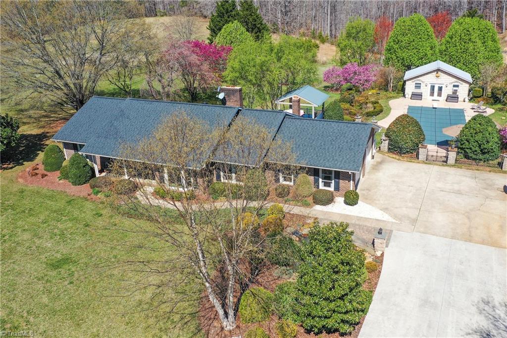1120 Fred Merritt Road, King, North Carolina image 39