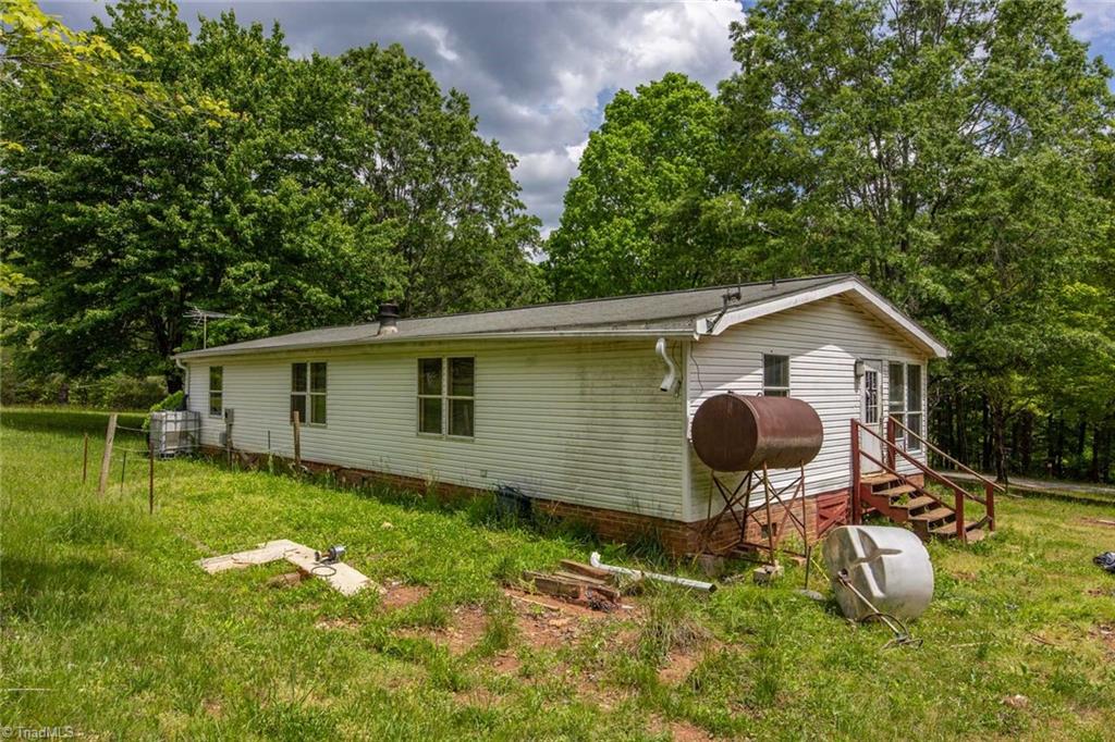 1020 Fred Smith Road, Lawsonville, North Carolina image 20