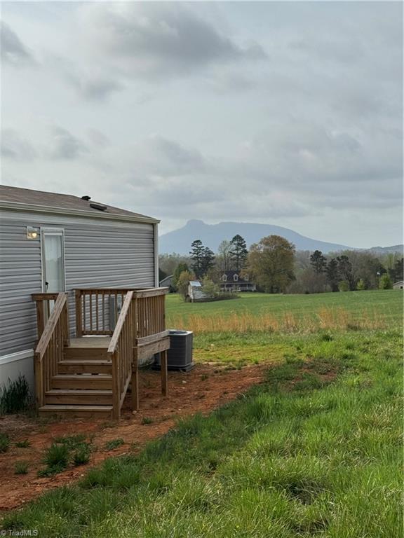 310 Springfield Road, Pilot Mountain, North Carolina image 10