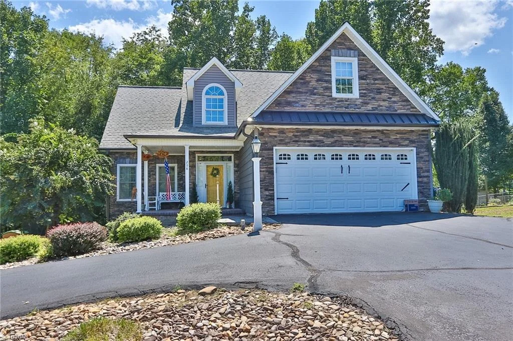 208 Triplett Street, Jonesville, NC, 28642