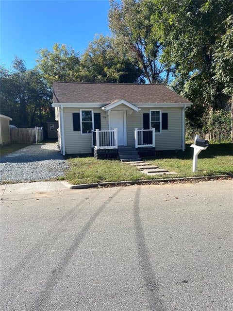 Homes For Sale - 716 Watson Street<br/> Reidsville, NC 27320
