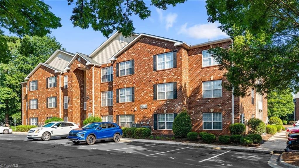 Photo of 3716 Cotswold Avenue #B, Greensboro, NC 27410 (MLS # 1236527)