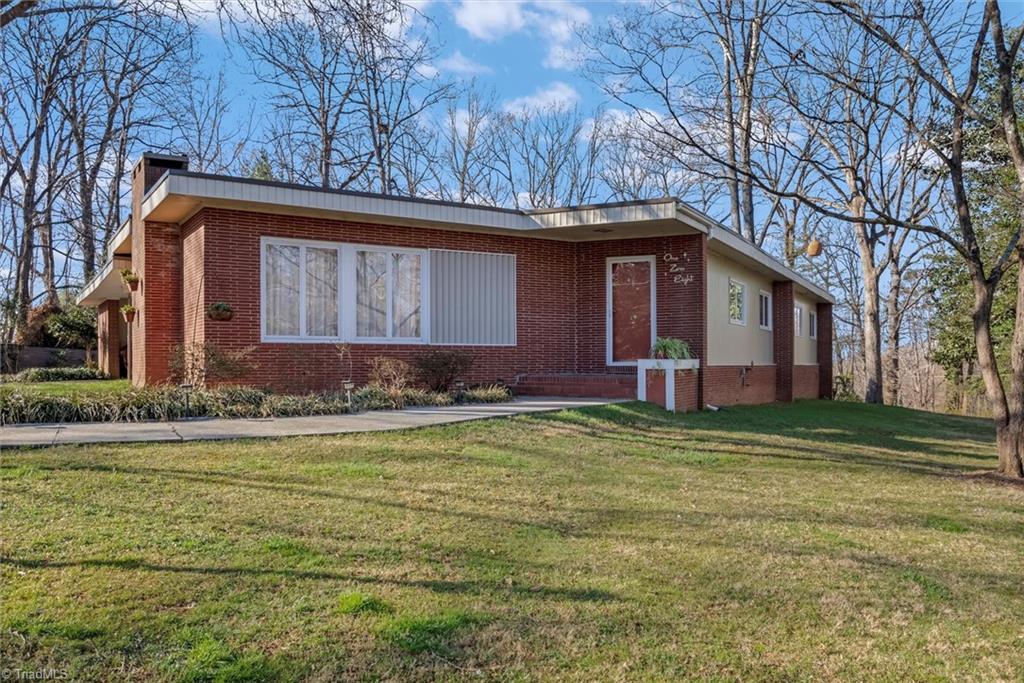 108 Jackson Road, Mount Airy, North Carolina image 1
