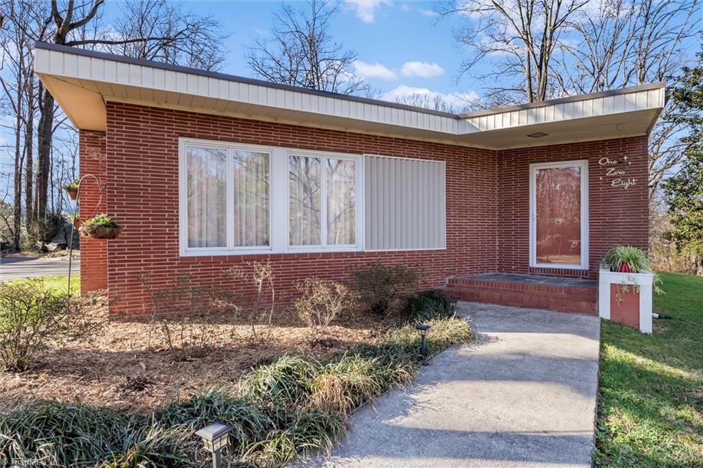 108 Jackson Road, Mount Airy, North Carolina image 5