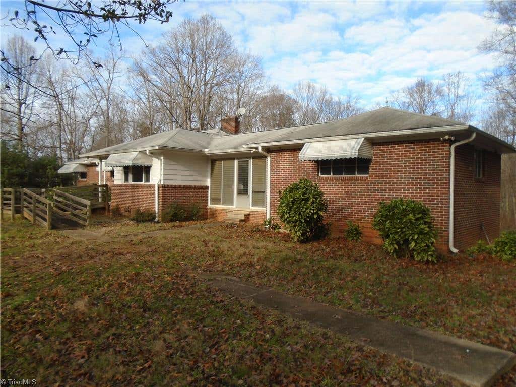 Photo of 2295 Vienna Dozier Road, Pfafftown, NC 27040 (MLS # 1230525)