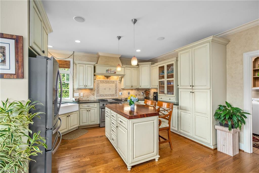 2821 Swan Lake Drive, High Point, North Carolina image 17