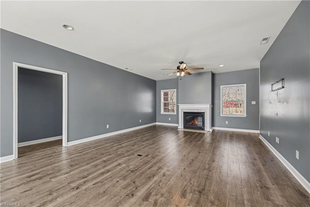 915 Kaye Gibbons Court