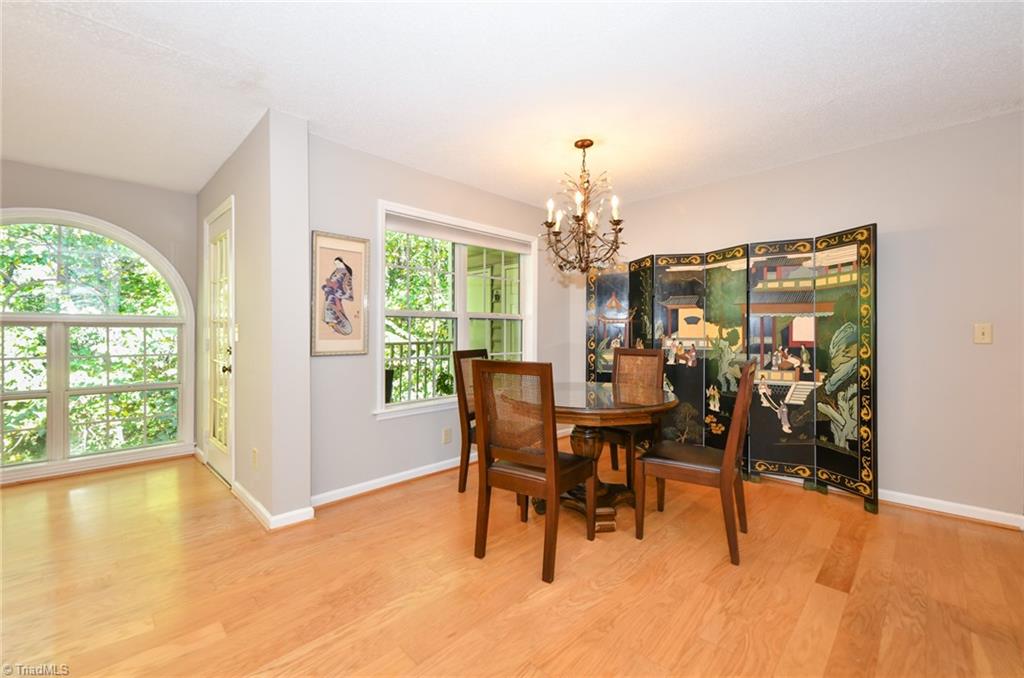 Greensboro, North Carolina 27410, United States, 2 Bedrooms Bedrooms, ,2 BathroomsBathrooms,Residential,Active,152730