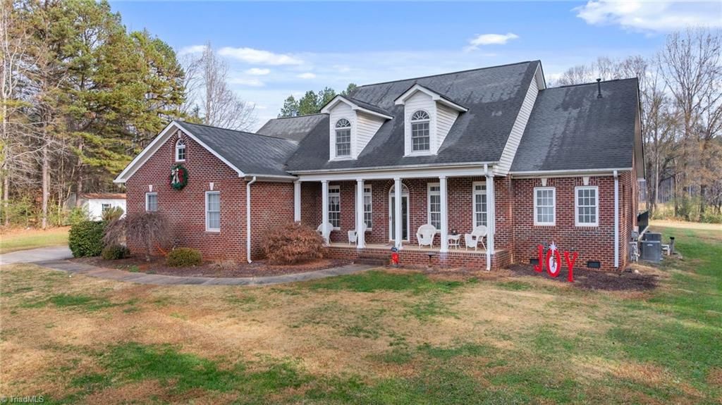 Photo of 14425 Dori Drive, Huntersville, NC 28078 (MLS # 1204013)