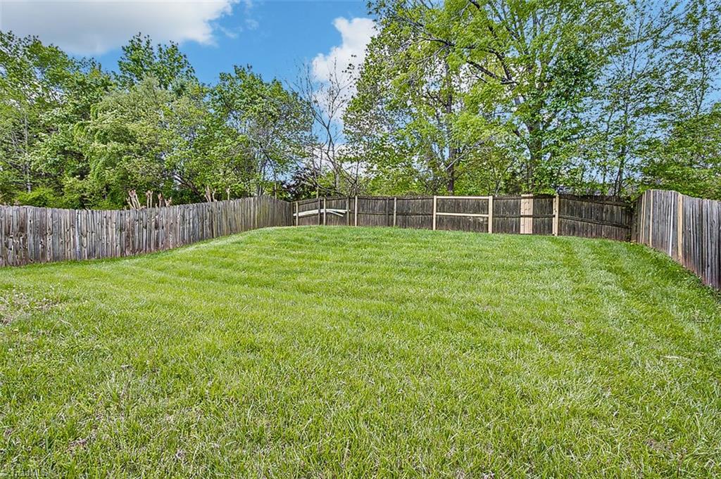 4300 Laurel Creek Drive, Greensboro, North Carolina image 45