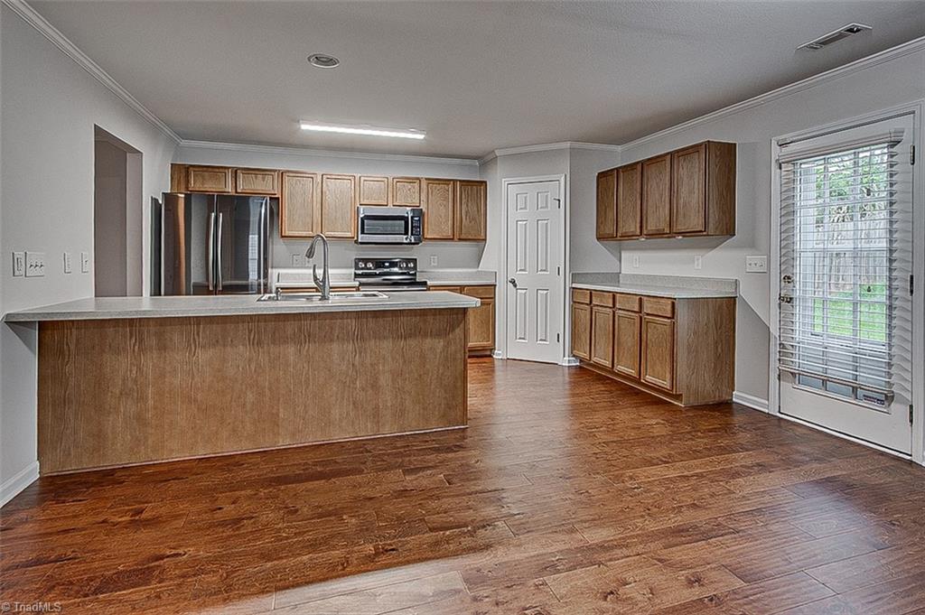 4300 Laurel Creek Drive, Greensboro, North Carolina image 16