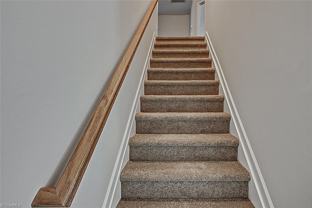 4300 Laurel Creek Drive, Greensboro, North Carolina image 31