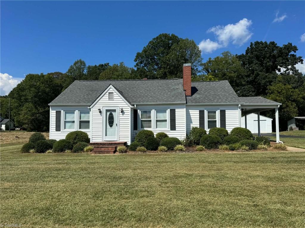 Photo of 2709 Murray Road, State Road, NC 28676 (MLS # 1235936)