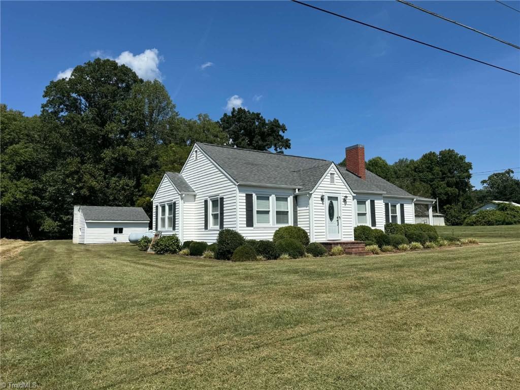 Photo of 2709 Murray Road, State Road, NC 28676 (MLS # 1235936)