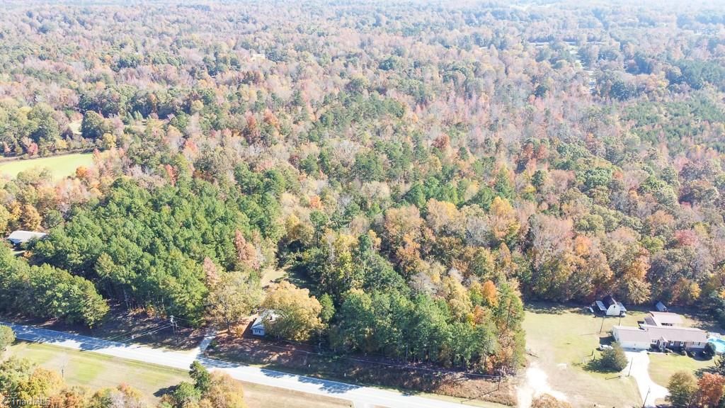 Photo of 5509 DRAKE Road, Greensboro, NC 27406 (MLS # 1212406)