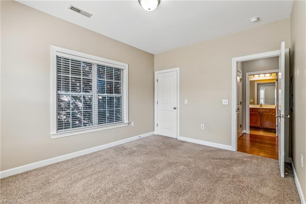 102 Sunset Circle #203, Greensboro, North Carolina image 25