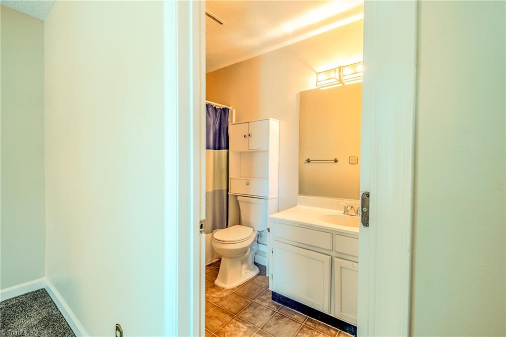102 Wafco Lane #D, Greensboro, North Carolina image 34