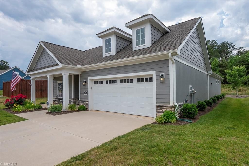 Photo of 424 Waterton Way, Kernersville, NC 27284 (MLS # 1222456)