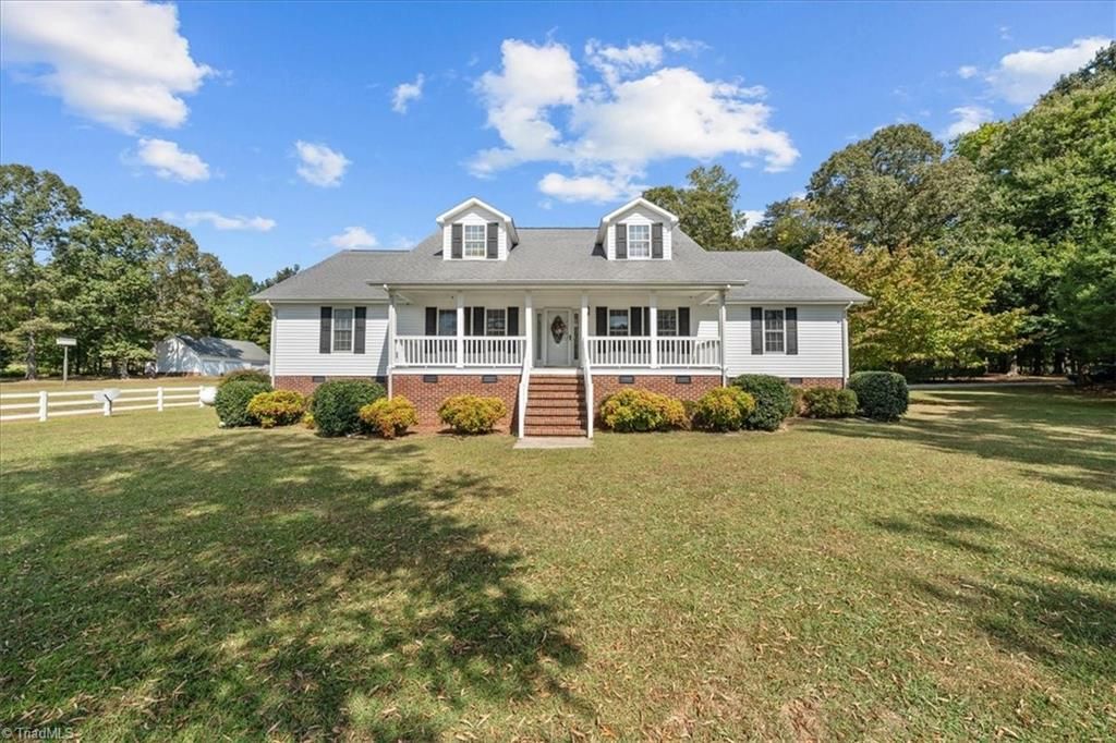 Photo of 194 Fawns Rest Road, Siler City, NC 27344 (MLS # 1197724)