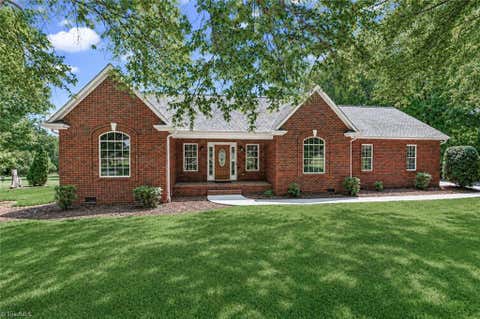 Homes For Sale - 115 Seven Springs Loop<br/> Iredell County, Statesville, NC 28625