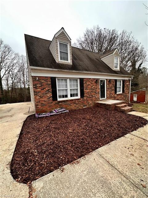 462 Shannon View Street North Wilkesboro NC 28659