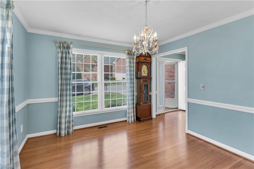 3521 Cherry Hill Drive, Greensboro, North Carolina image 7