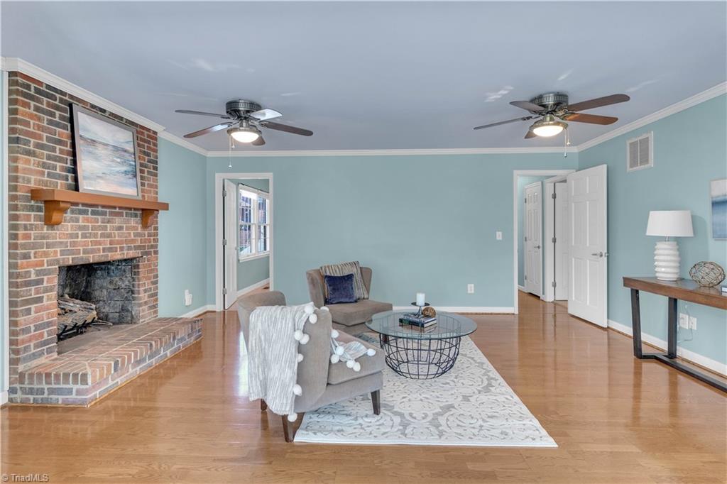 3521 Cherry Hill Drive, Greensboro, North Carolina image 13
