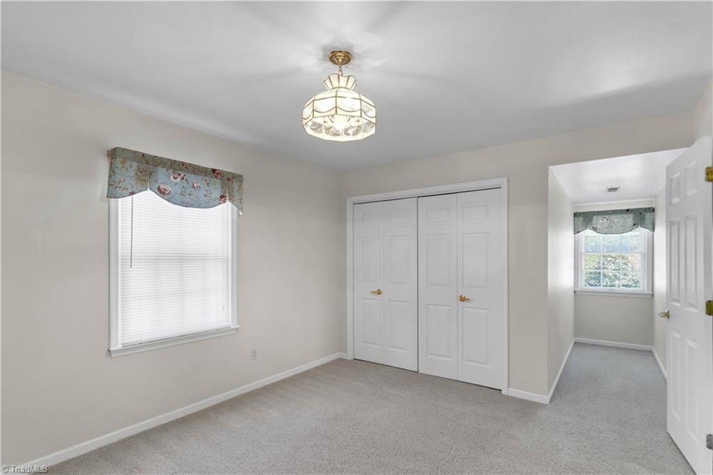 3521 Cherry Hill Drive, Greensboro, North Carolina image 31