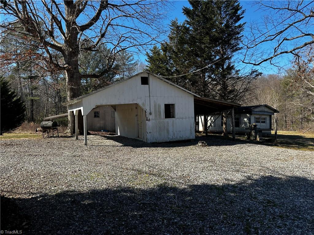 2521 Old 60, Wilkesboro, North Carolina image 9