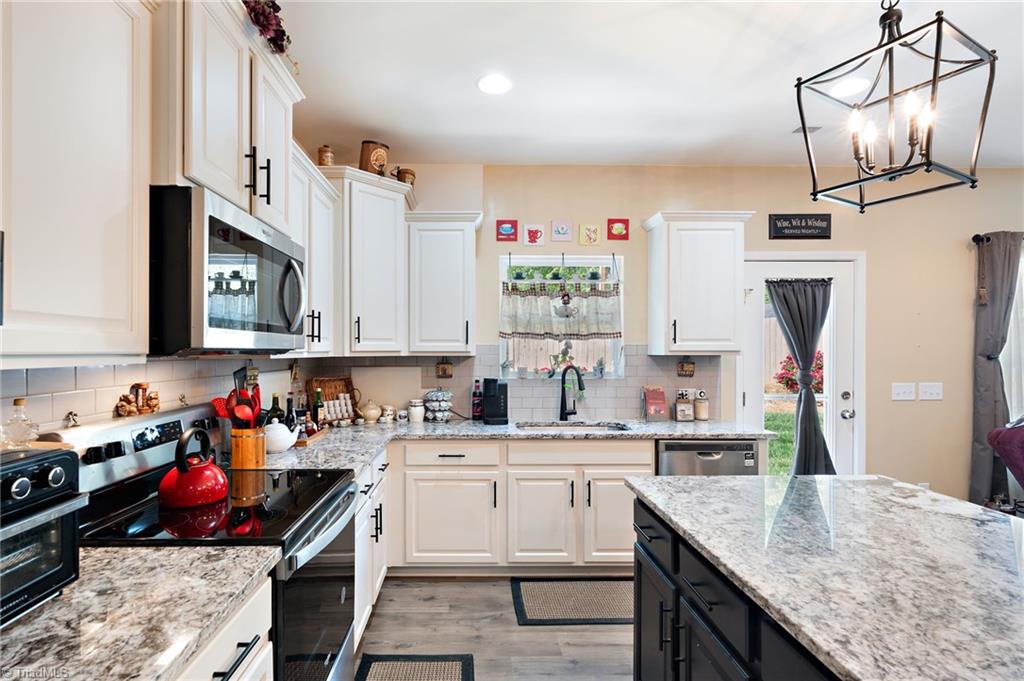 125 Broad Meadow Court, Rural Hall, North Carolina image 24