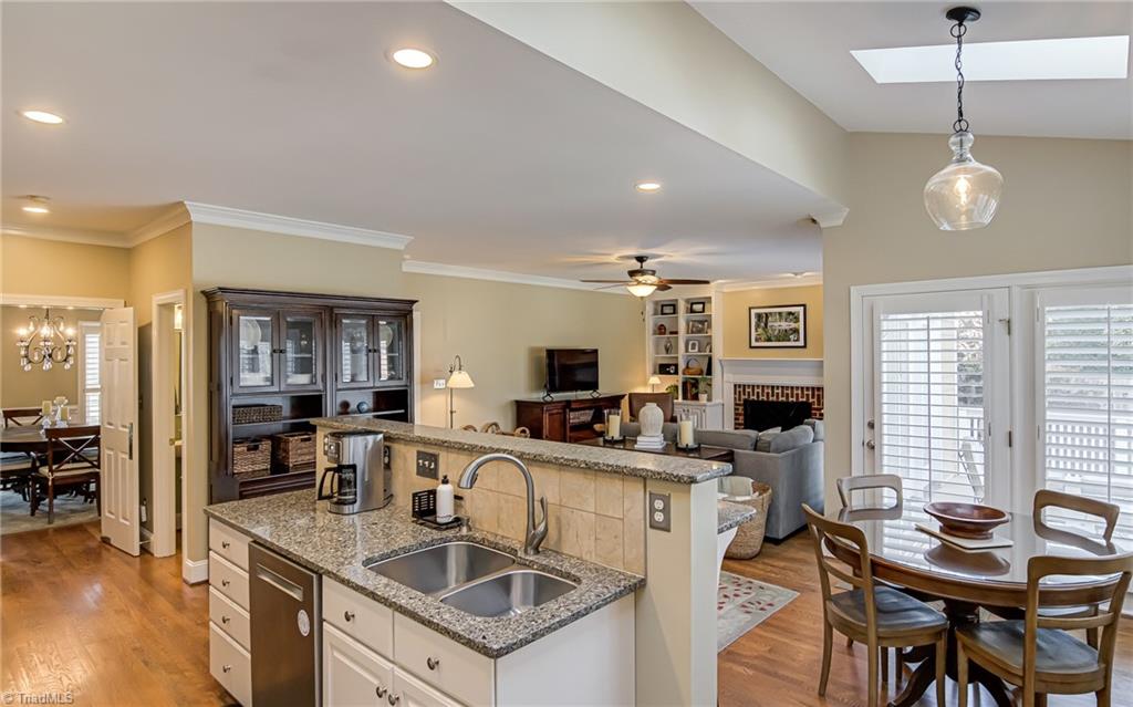 4833 Worchester Place, Jamestown, North Carolina image 12