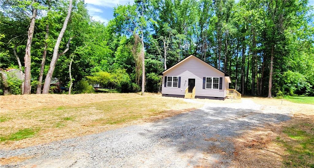 490 W Dameron Avenue, Liberty, North Carolina image 3