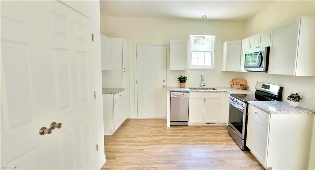 490 W Dameron Avenue, Liberty, North Carolina image 16