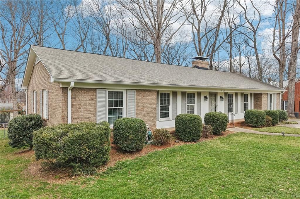 Photo of 1412 Hobbs Road, Greensboro, NC 27410 (MLS # 1210106)
