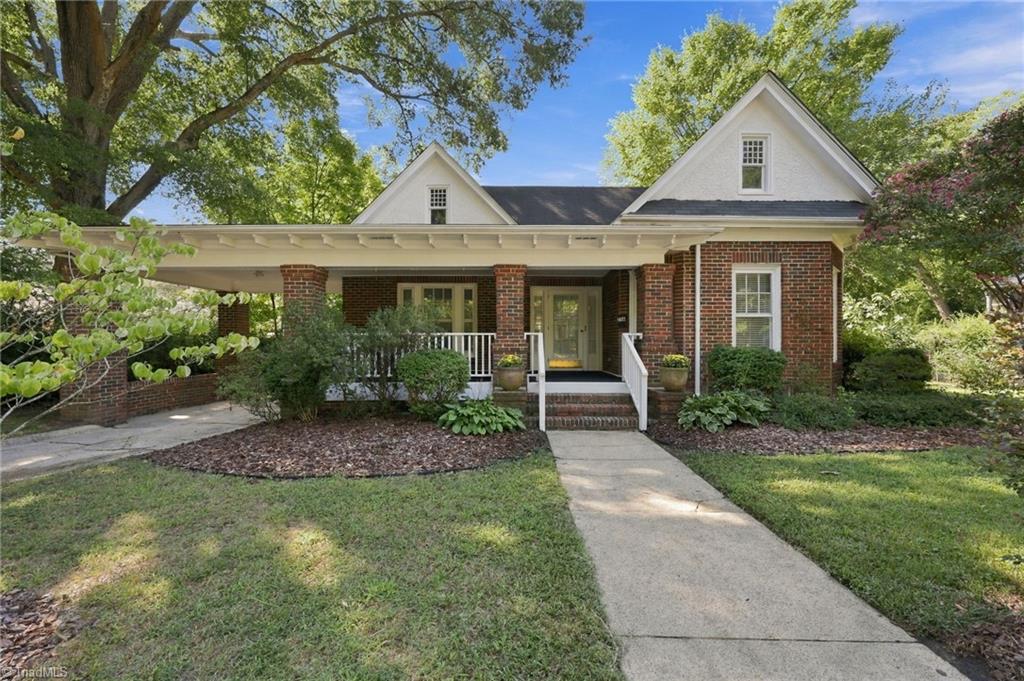 Photo of 708 W Front Street, Burlington, NC 27215 (MLS # 1236128)