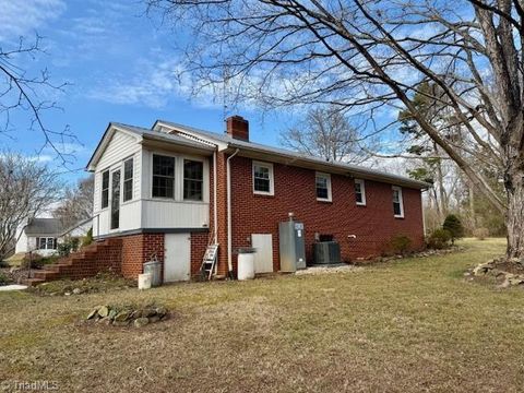 A home in Ramseur