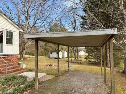 A home in Ramseur