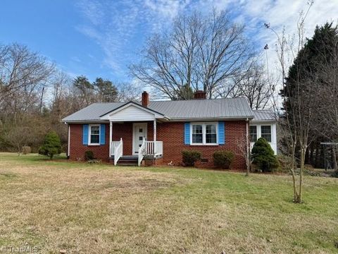 A home in Ramseur