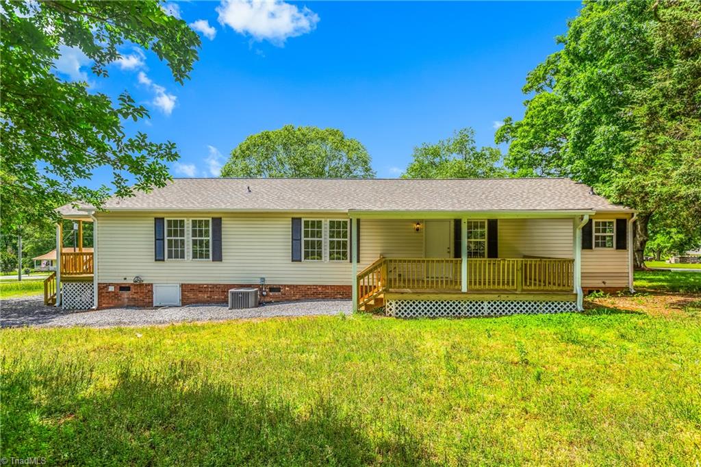 107 Oakridge Lane, Mocksville, North Carolina image 28