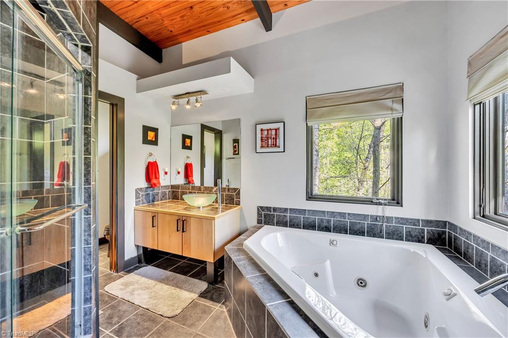 3280 Broadview Drive, Pfafftown, North Carolina image 37
