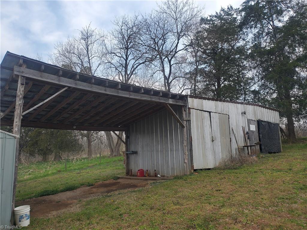 2205 Fall Creek Church Road, Bennett, North Carolina image 7