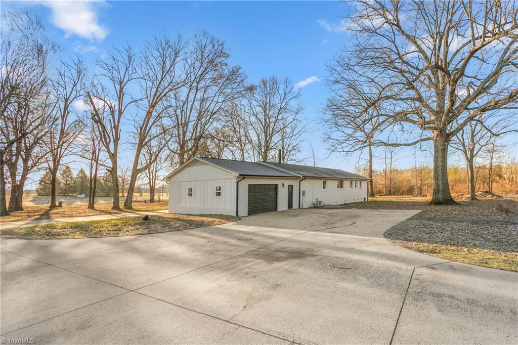 2844 Claude Simpson Road, Elon, North Carolina image 30