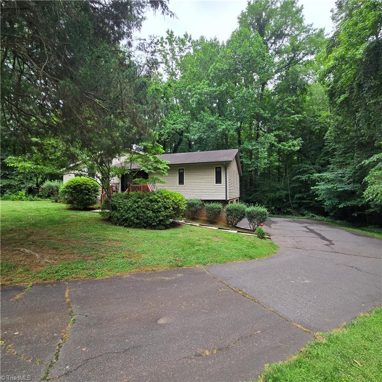123 Forest Court, Advance, North Carolina image 3