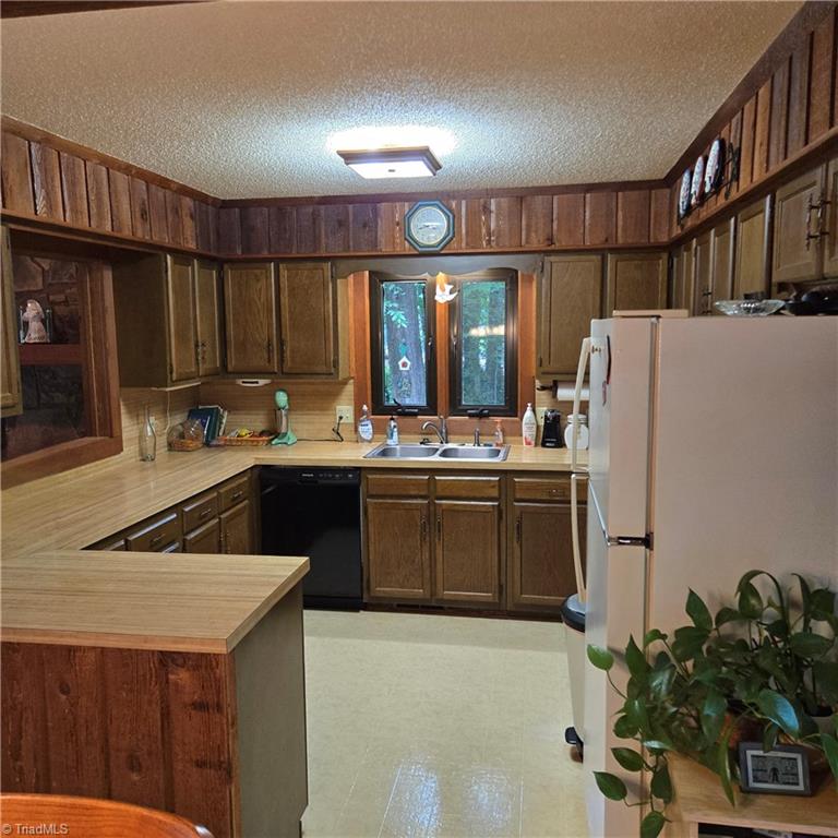 123 Forest Court, Advance, North Carolina image 11
