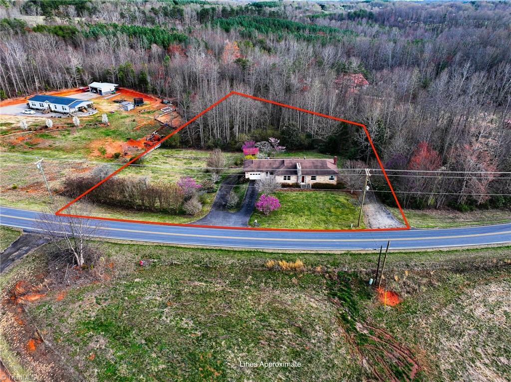 2853 Old Highway 601, Mount Airy, North Carolina image 2