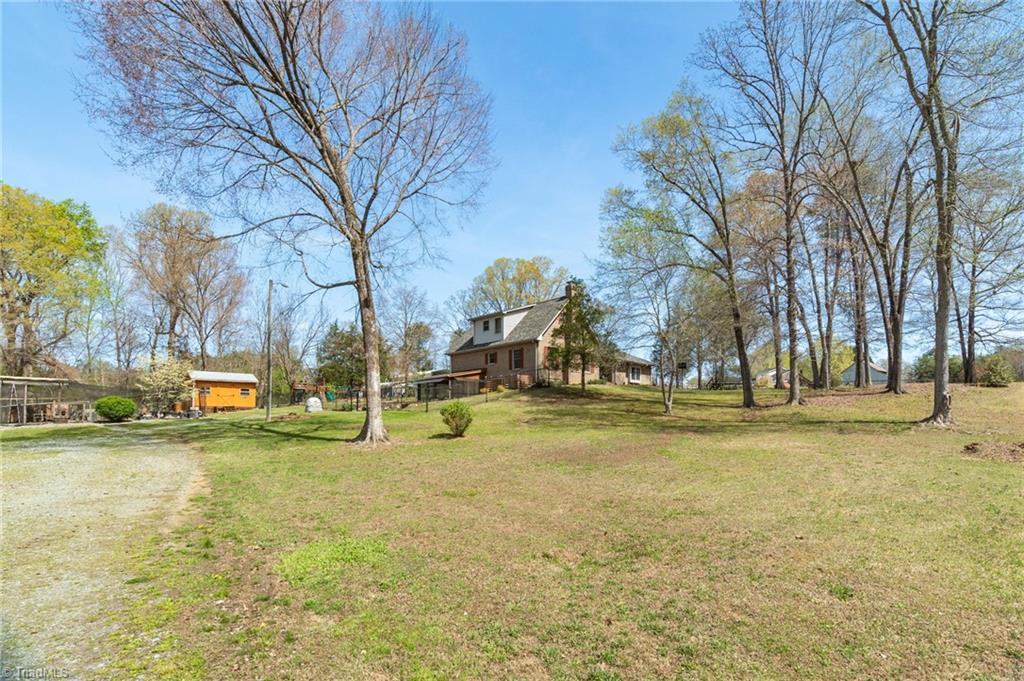 2746 Moss Creek Loop, Elon, North Carolina image 4