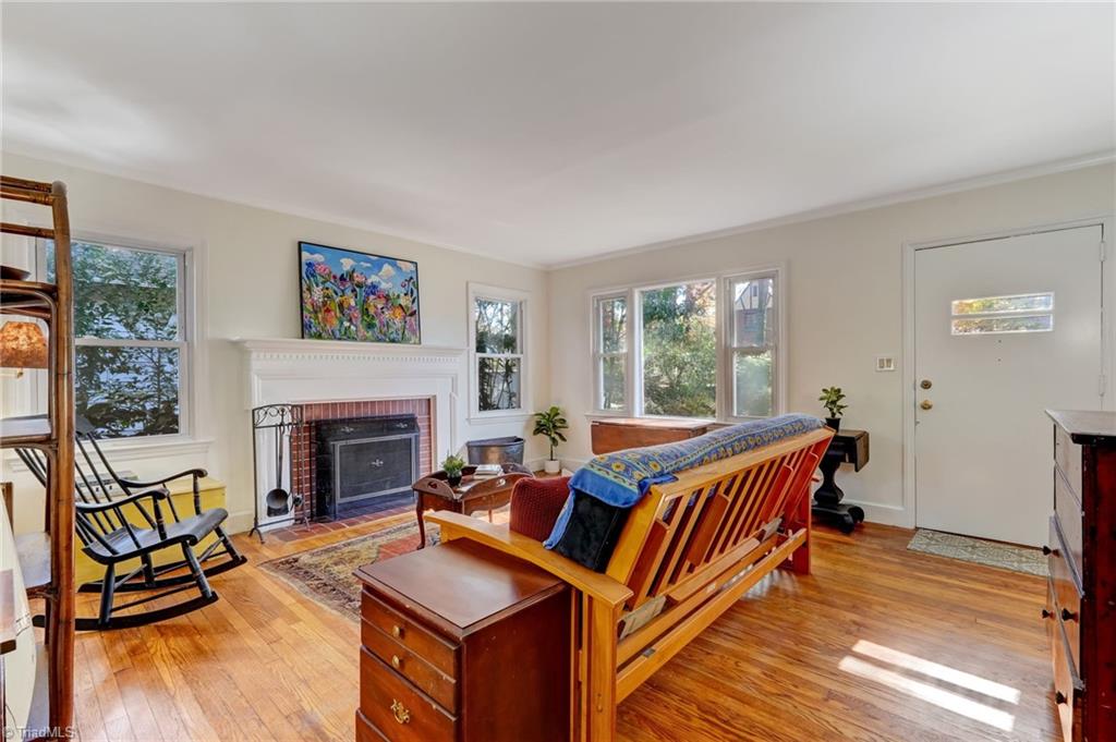 2616 Beechwood Street